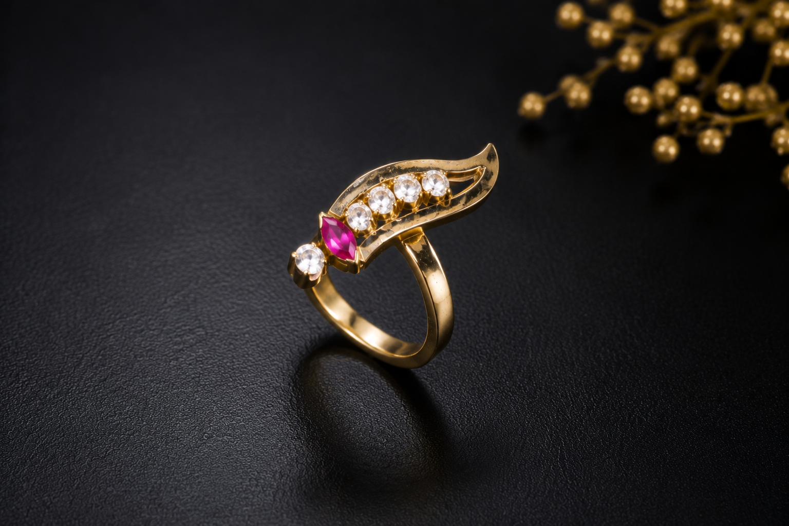 Red and White Stone Knife Shape Ladies Ring - Image 4
