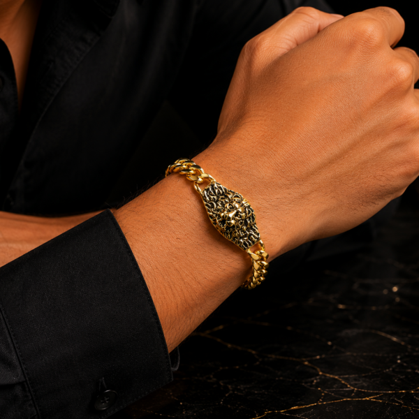 Bracelet
