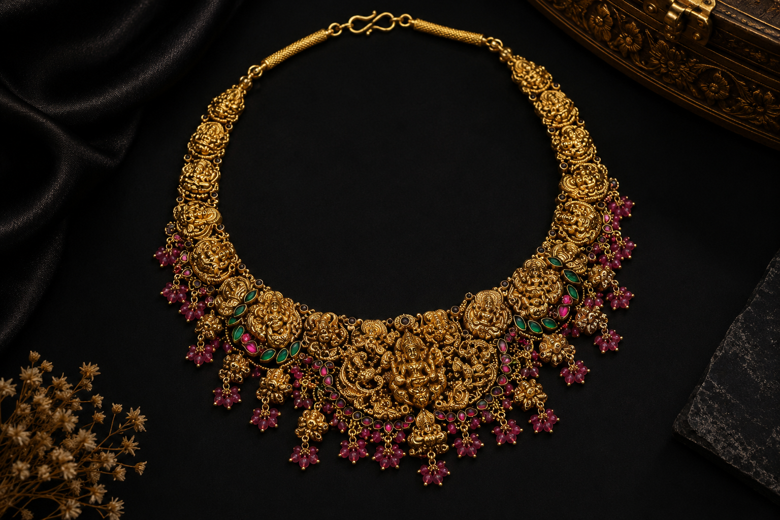 Lakshmi Green Stone Necklace - Image 5