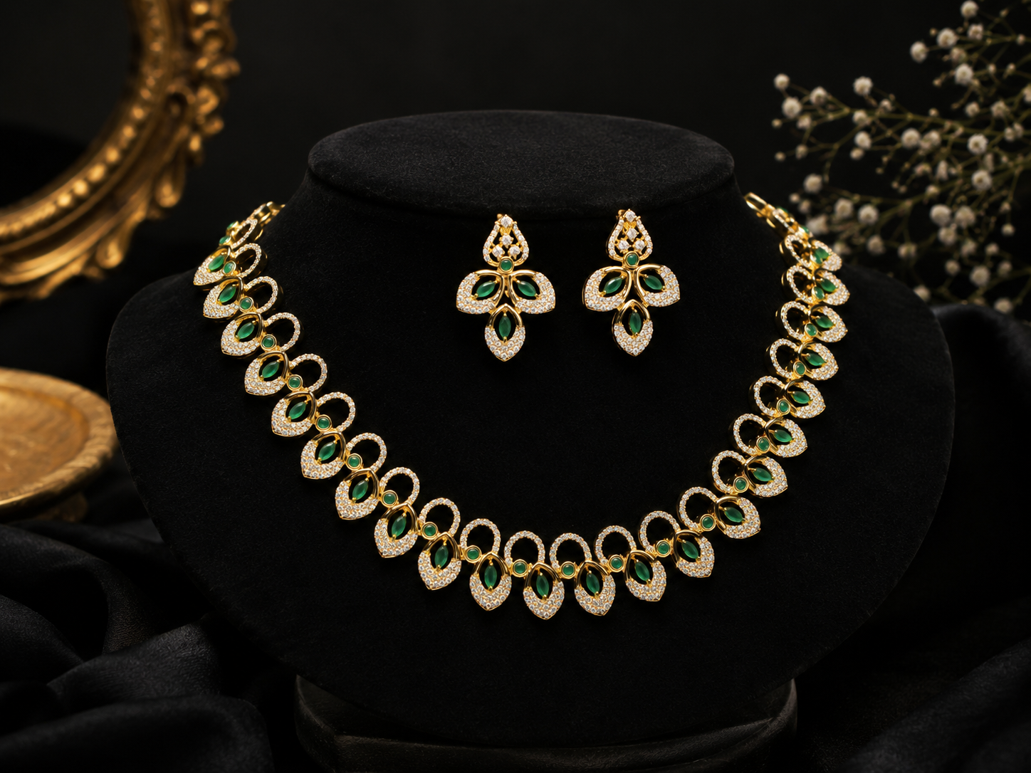 Green White Stone Necklace
