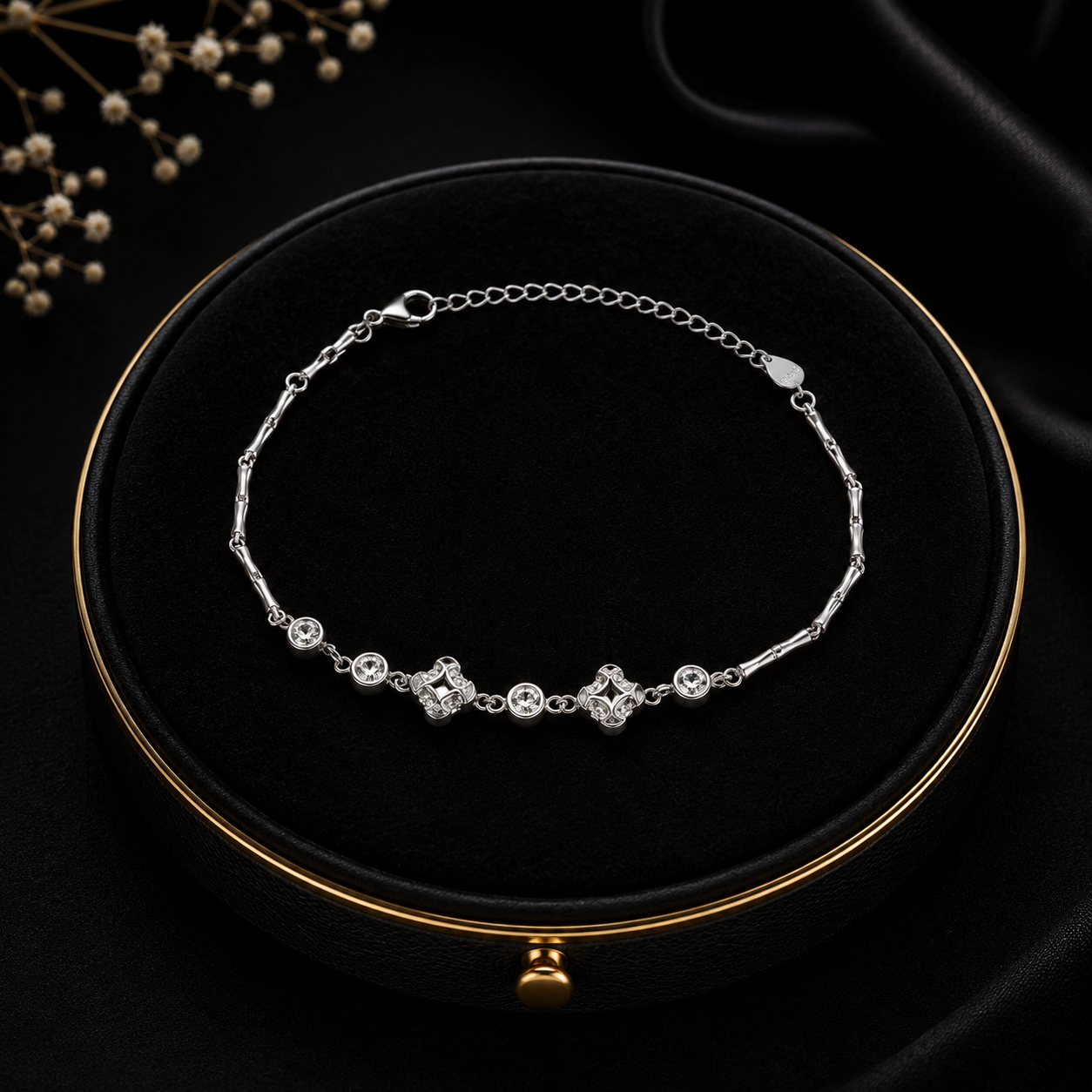 Hexagon Heart Shape Ladies Bracelet,