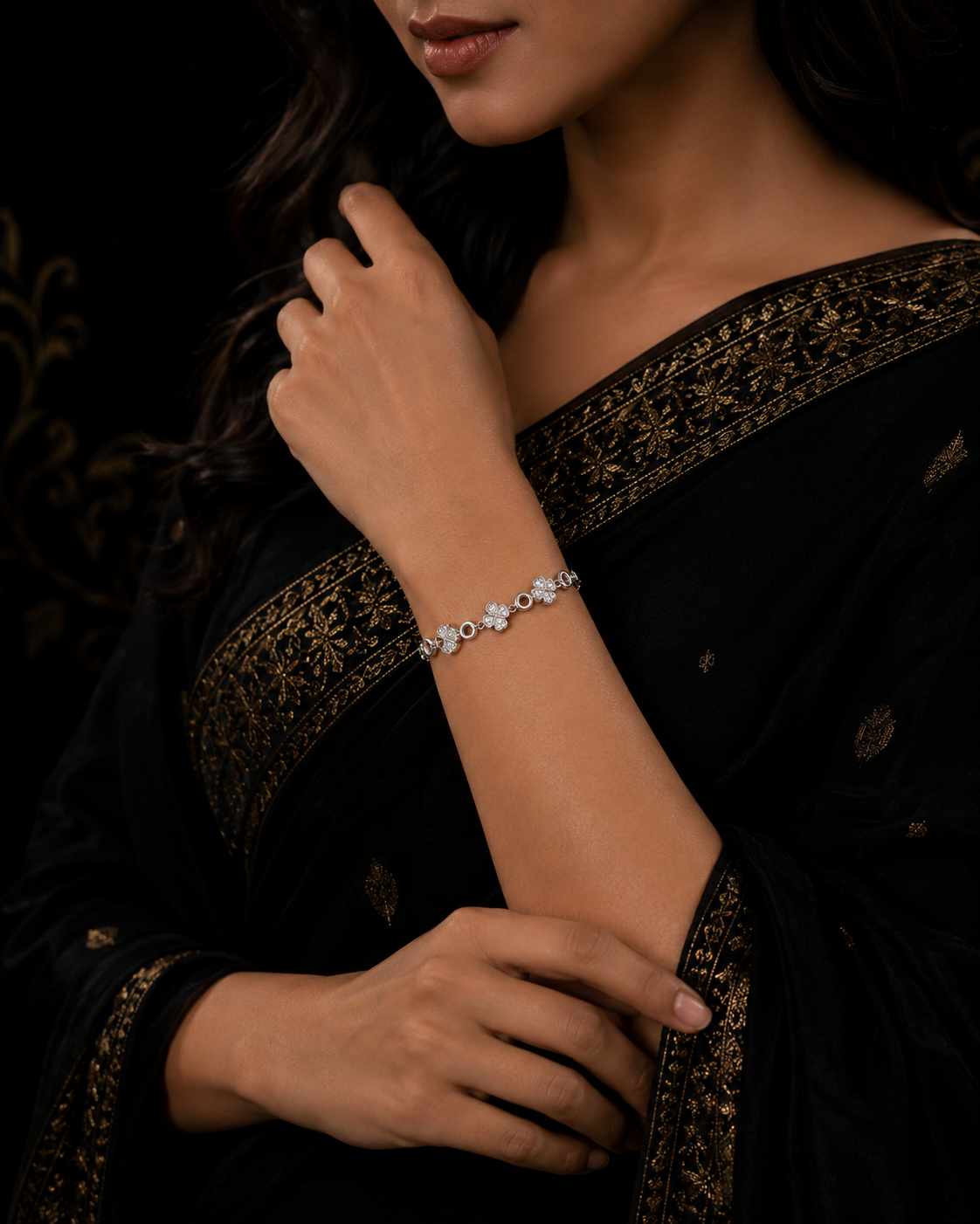 Middle Flower Hollow Shape Ladies Bracelet - Image 2